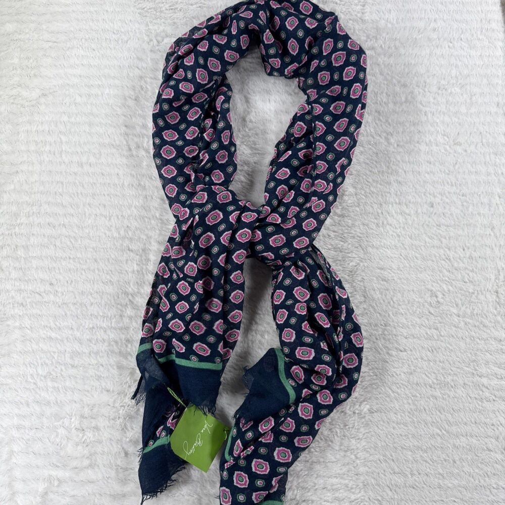 Women's VERA BRADLEY Soft Fringe Scarf NWT Petal Dots - Retired Pattern